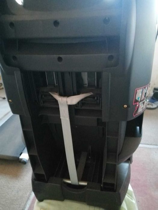 Продавам бебешко столче за автомобил Maxi cosi