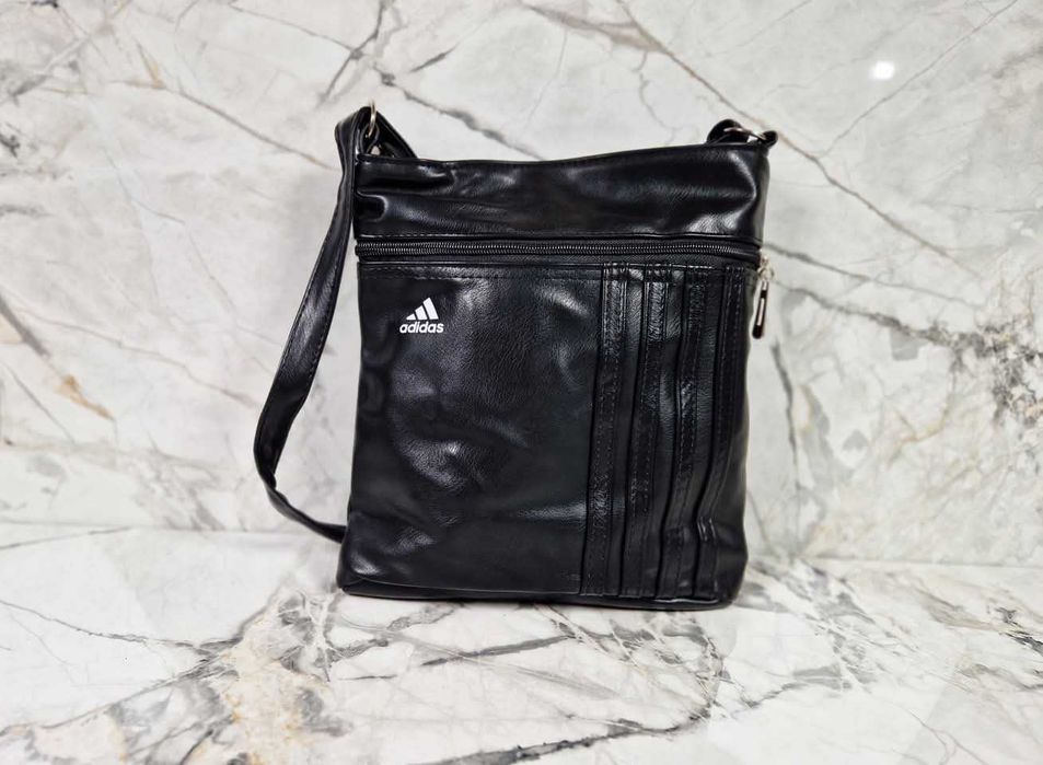 Дамска чанта с удължена дръжка за през рамо