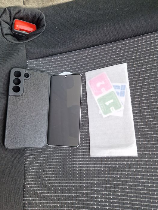 Husa și  folie sticla noi s 22