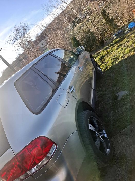 Vând  Mașină  Dizel Automat 2.5 motor