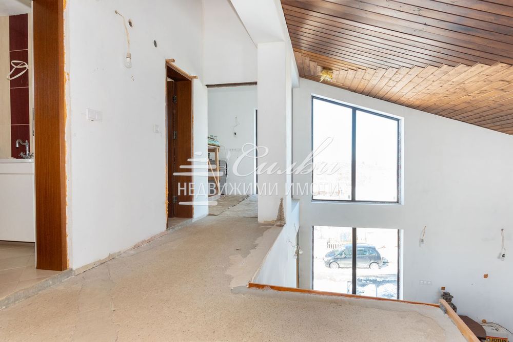 Продава се Къща в с. Лозево, Област Шумен - 252 кв.м за 547 €/кв.м - Снимка #5