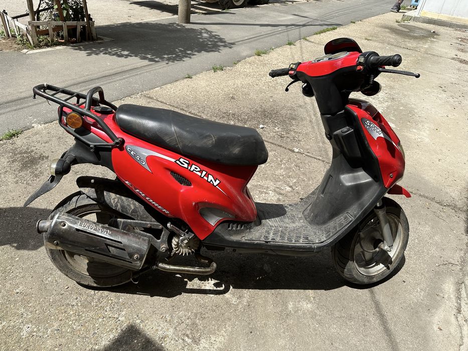 Продавам скутер 49 кб
