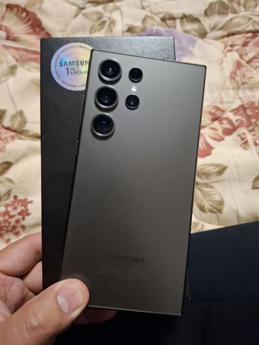 Samsung s24 ultra 12  256gb