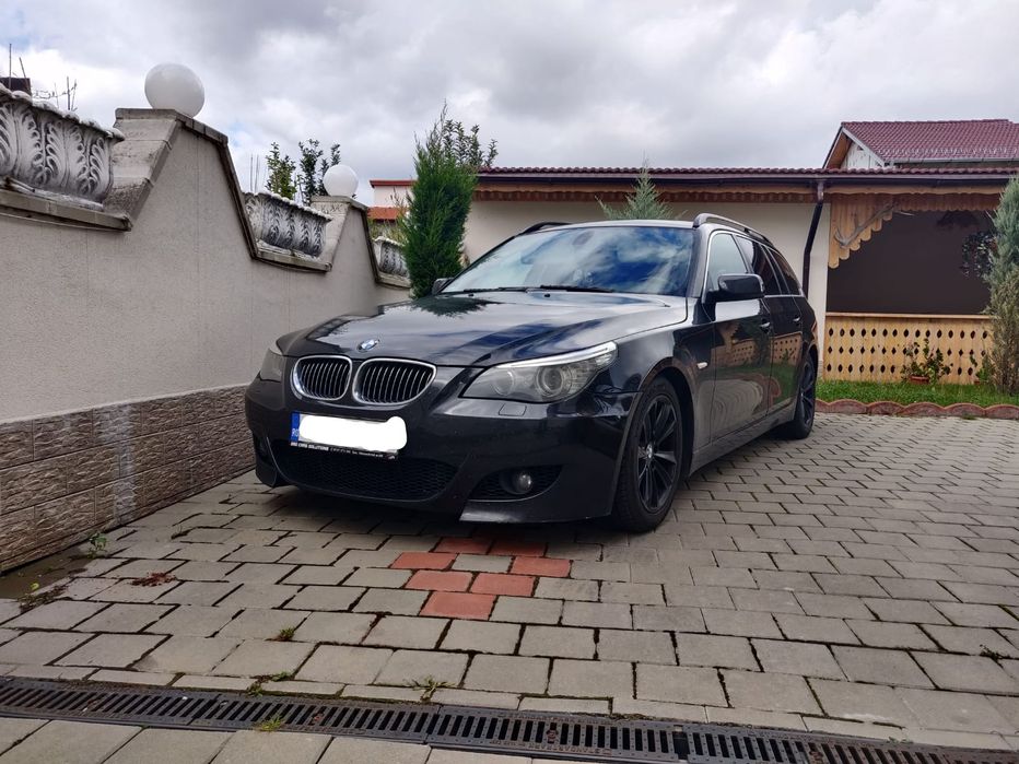 Vând BMW e61 n47 automat