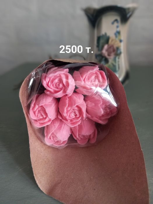 Букеты из шоколадных цветов