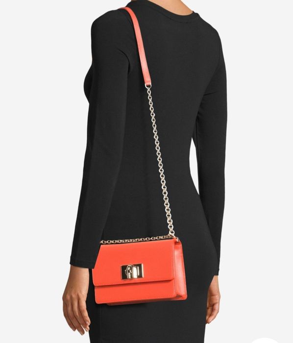 Дамска чанта FURLA