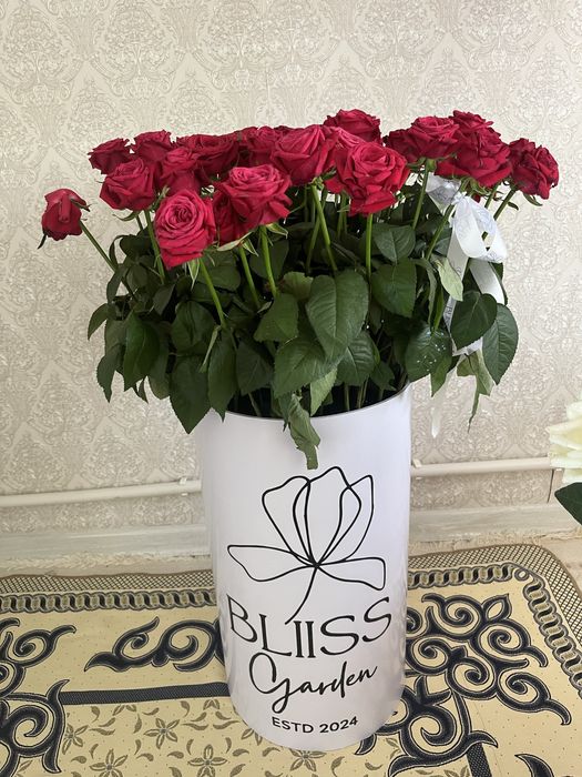 цветы жана ғана алынды