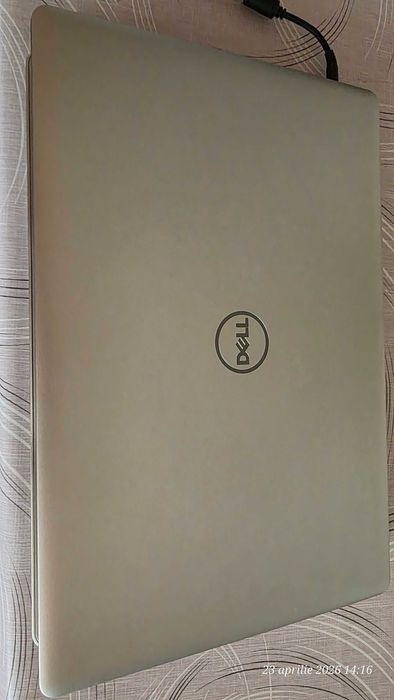 Laptop Dell Inspirion seria 5000 de vanzare.