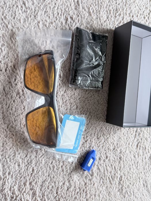 Ochelari UV anti lumina albastra
