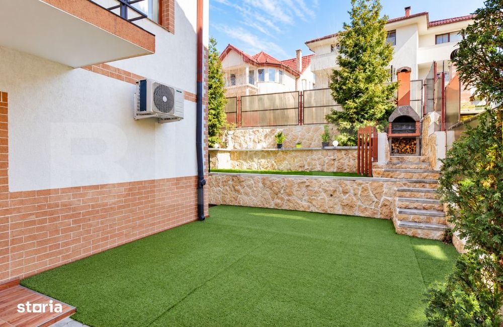 Apartament 3 camere, 116 mp, curte si parcare