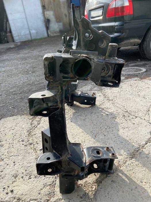 Продается рама на Pajero 3-4