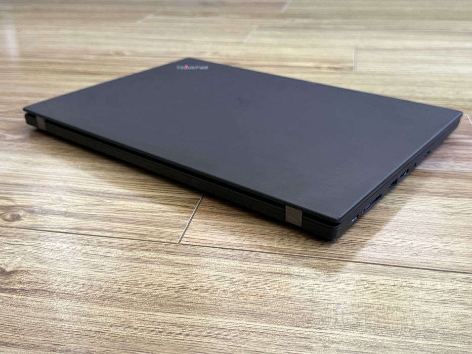 Lenovo T14 Gen 2`Core i7-1165G7/16GB RAM/256GB SSD/Full HD IPS/Бат 12ч