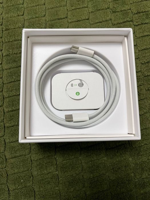 Vând air pods 2 pro