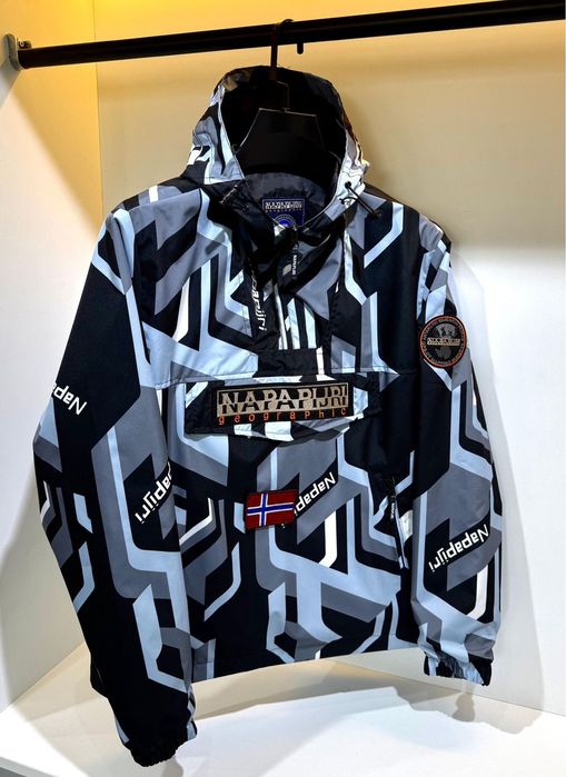 Napapijri / Nike / Trapstar  Ветровка / Елек / Грейка S M L XL XXL