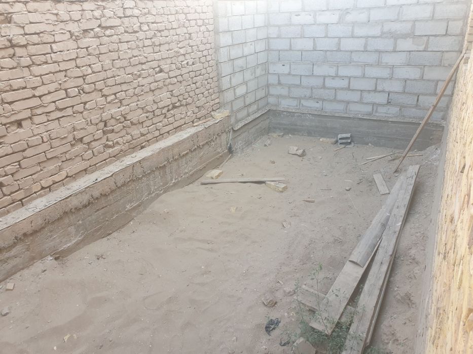 Хива ш.Космада Селикат завод ёни Жасмин маркет олди 200 м2 уй сотилади