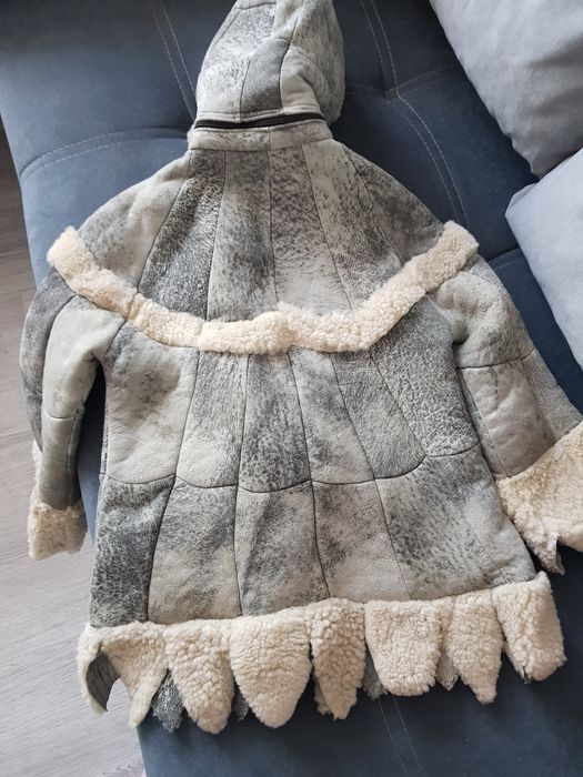 Продам детскую дублёнку