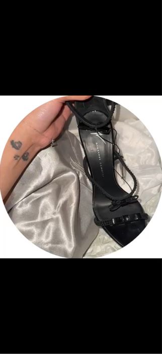 продаю босоножки giuseppe zanotti