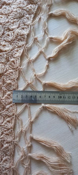 Шаль ручной работы