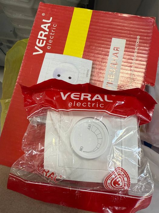 Диммер регулятор света выключатель Veral