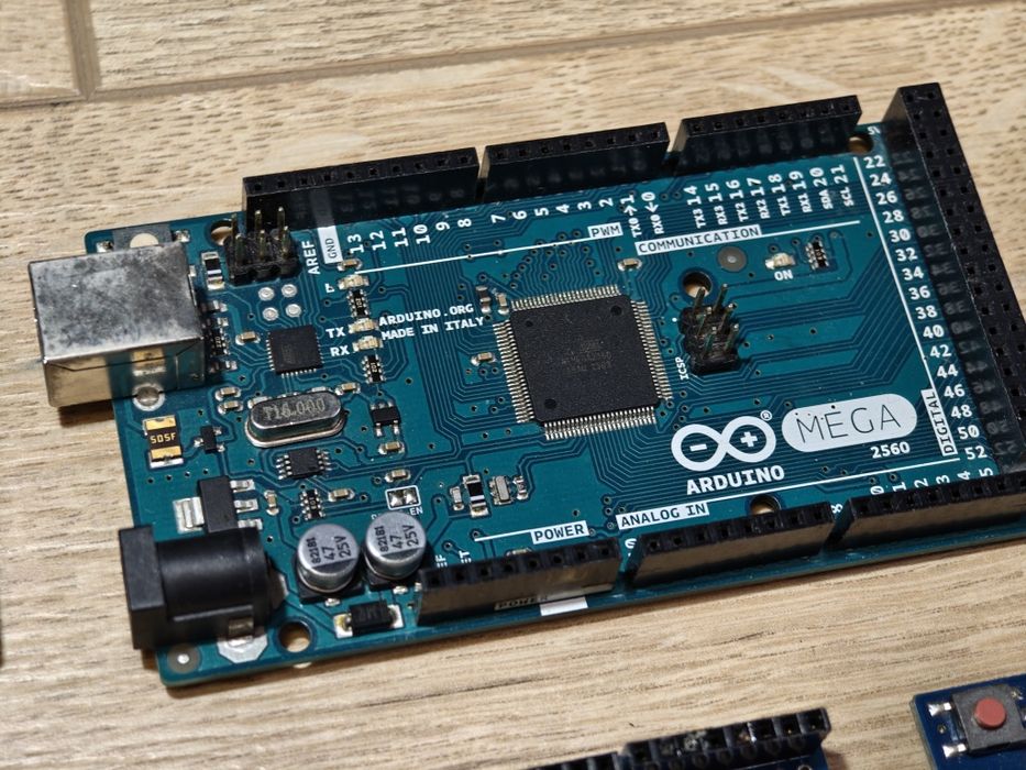 Arduino Mega, Uno, Leonardo, Nano, Pro Mini + Raspberry Pi Zero