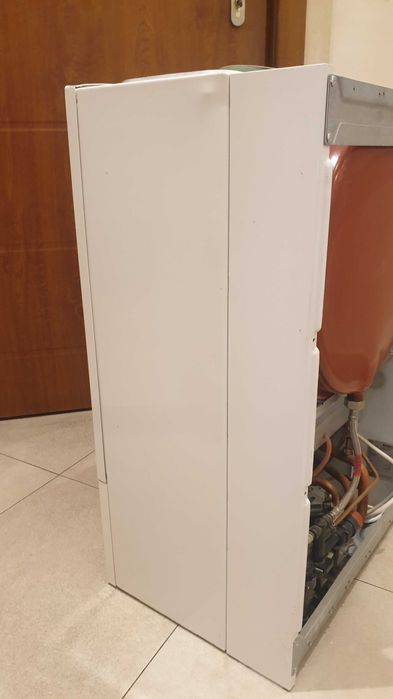 Двукунтурен Кондензен газов котел BOSCH Condens 2000 W