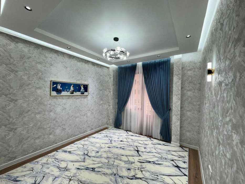 Продаётся 3х студийная квартира на 2м этаже в 9ти этажном доме