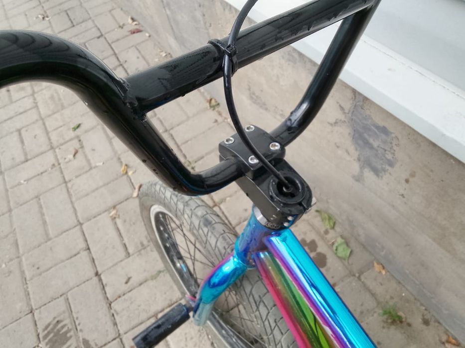 Продам BMX  идеальный