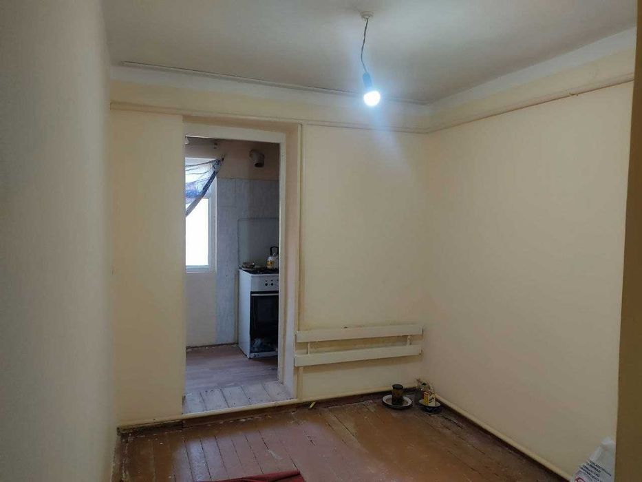 Урганч центрда 1 хонали кв. сотилади