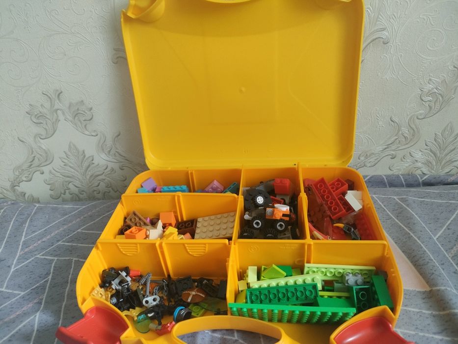 Лего оригинал за 5 тысяч