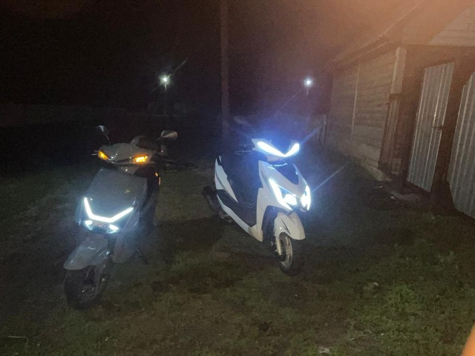 Продам скутер M12