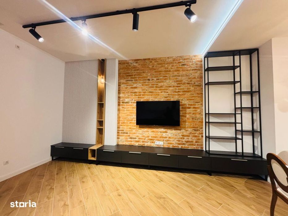 Inchiriere - Minerilor, bloc nou, cu parcare privata
