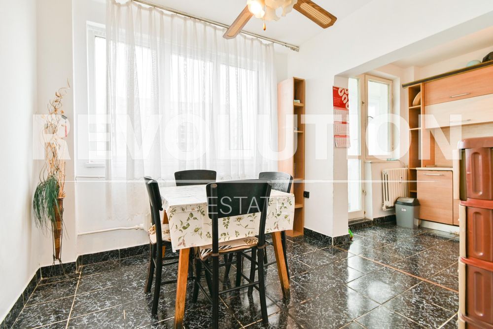 Дава се под наем Тристаен апартамент в София, Сухата река - 100 кв.м за 511 € - Снимка #2