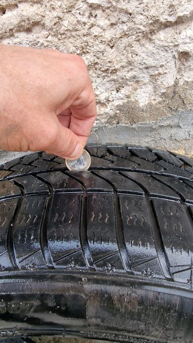 4 броя зимни гуми