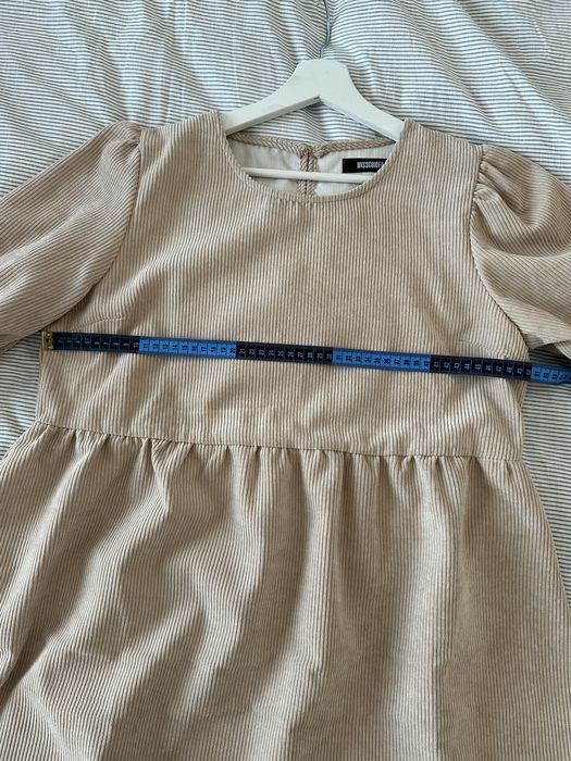 Rochie crem Missguided marimea 42