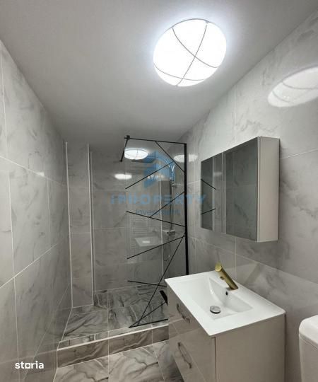 Vanzare Apartament 2 camere in 13 Septembrie, DECOMANDAT,60 mp, RENOVA — fotografia 3