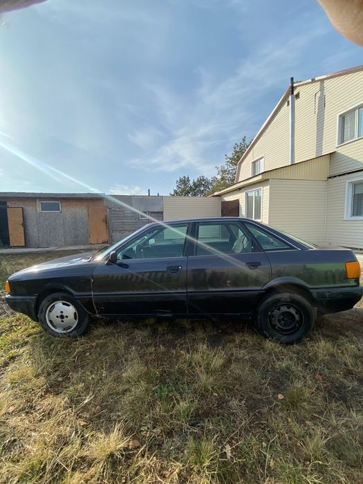 Продам ауди 80 срочно