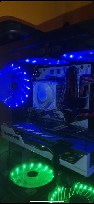 Servicii de Asamblare Calculatoare și Curatare IT