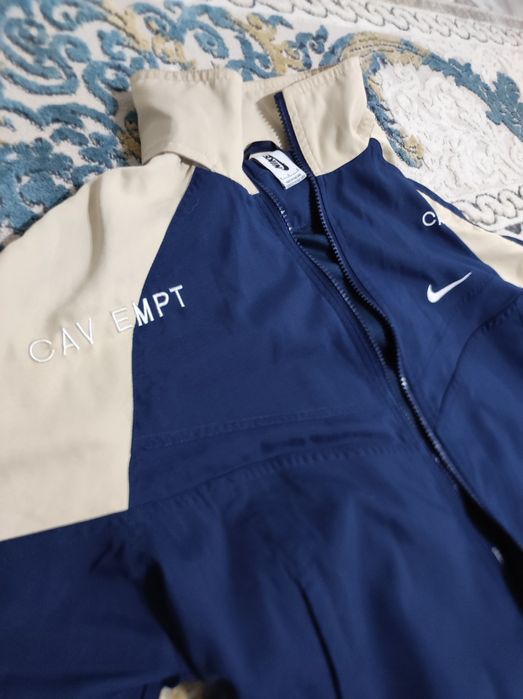 Продам ветровки или дождевик