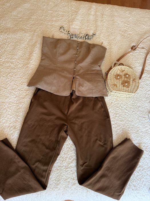 Pantaloni L Max Mara, stare impecabila