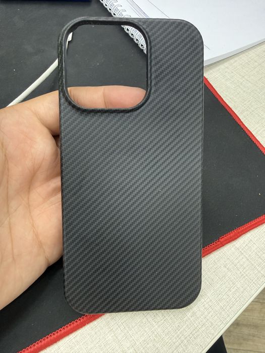 Чехол 16 pro карбон