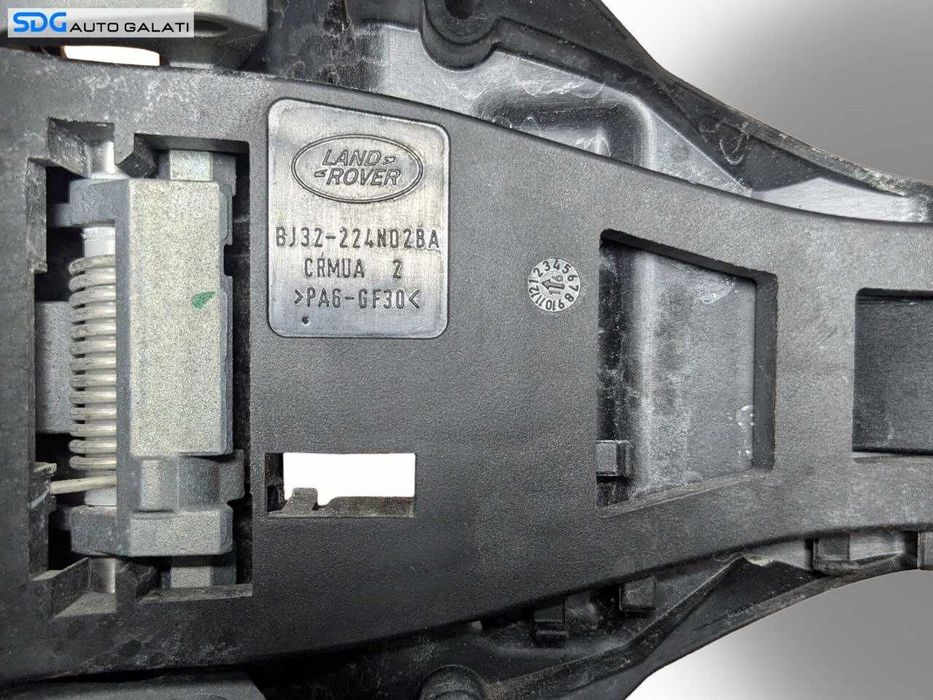 Broasca Incuietoare Usa Portiera Dreapta Fata cu Suport Maner Land Rover Range Rover Sport 2005 - 2013 Cod 8J32-224N02BA GX63203A28-EC 224N02BA 203A28-EC [L9053]