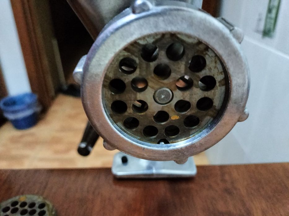 Мясорубка "УМНИЦА"