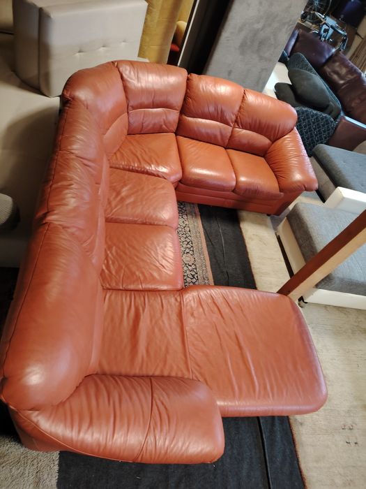 Colțarul de piele .