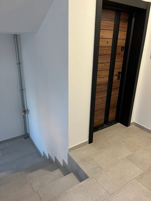 Дава се под наем Двустаен апартамент в Търговище, Център - 60 кв.м за 280.5 € - Снимка #5