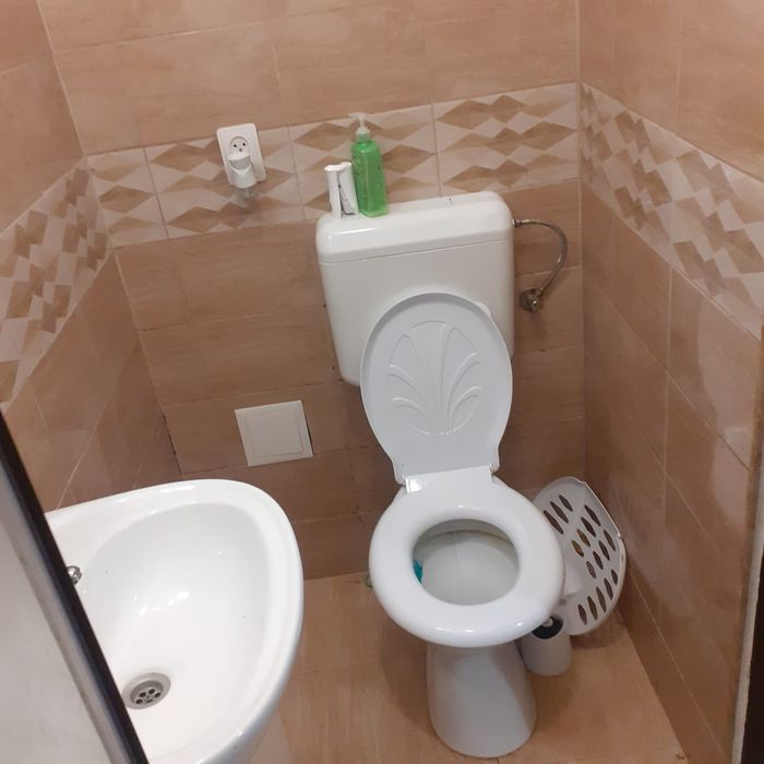 Închiriez apartament 2 camere Ghimbav
