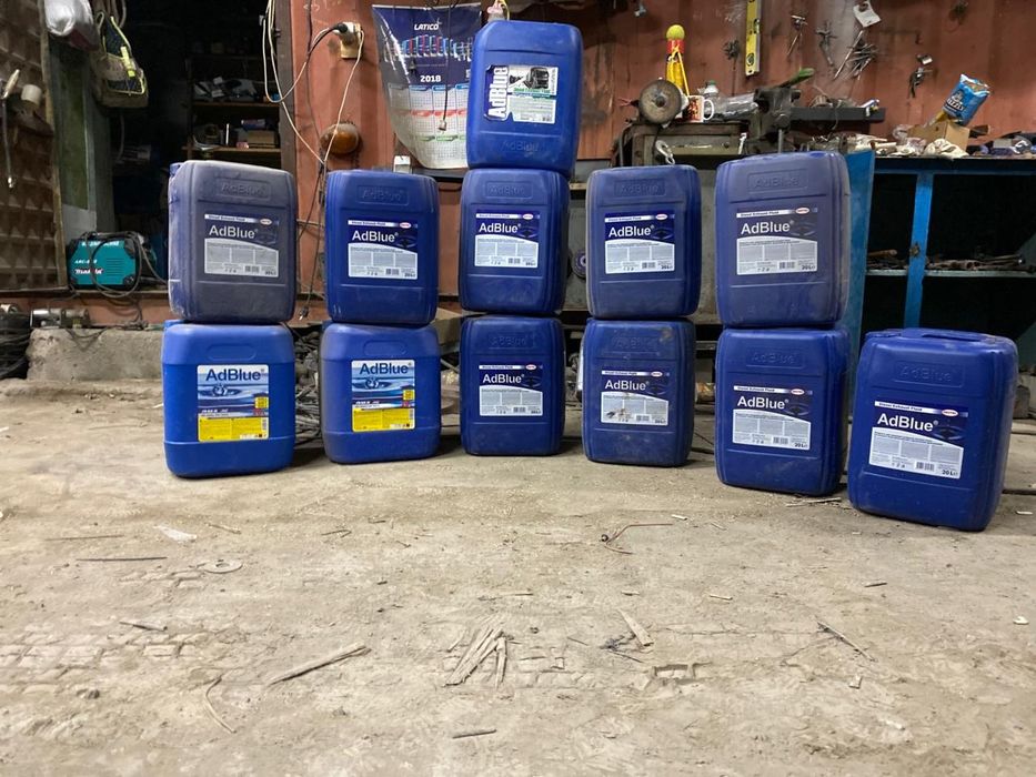 Канистры по 20 л чистые