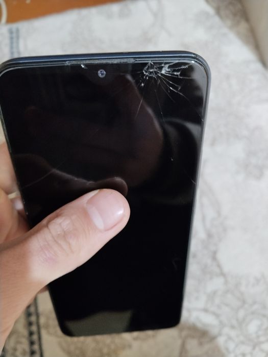 Redmi 9 xolati yaxshi bitta aybi bor xolos