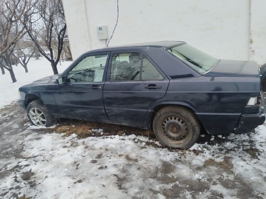 Mercedes Benz 190