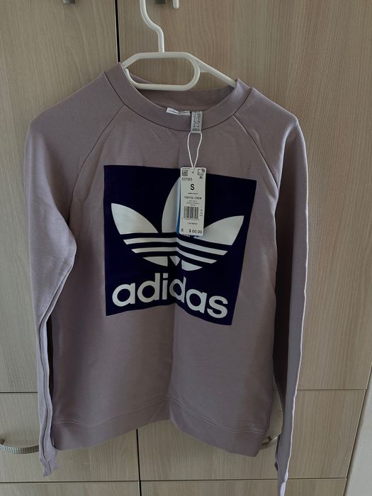 Adidas спортна дамска блуза нова с етикет