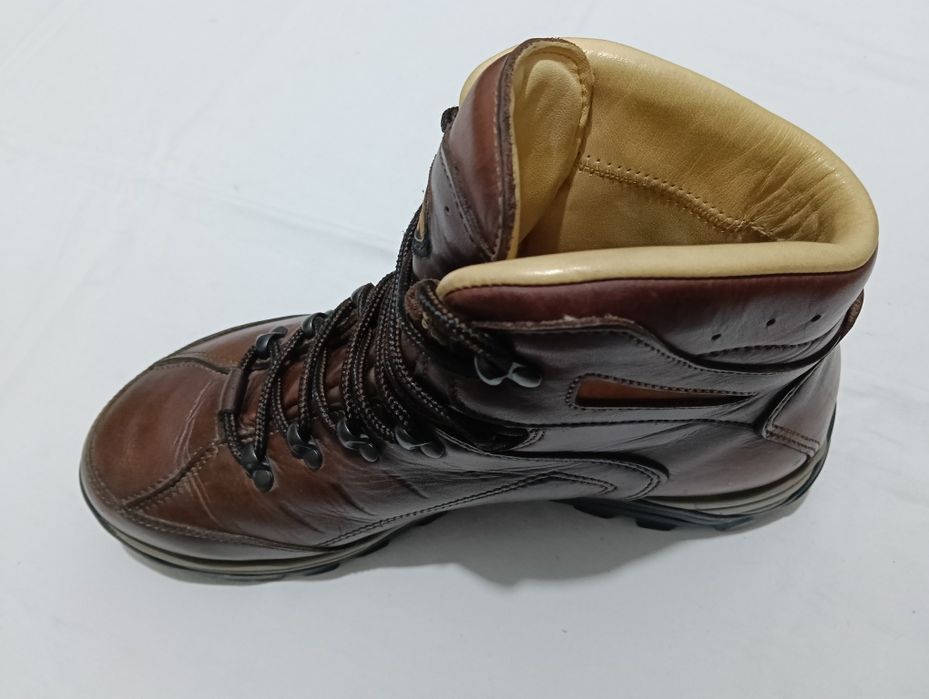 42,5 Ghete Meindl Identity masura 42,5